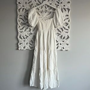 Abercrombie Smocked Bodice Linen-Blend Midi
Dress XXSP